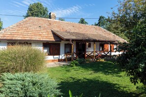 Maison en rangée familiale, plusieurs chambres (The Bird of Happiness-Heaven for dogs) | Extérieur