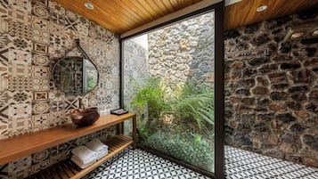King Room with Garden View | Badezimmer