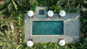 Outdoor pool, pool umbrellas