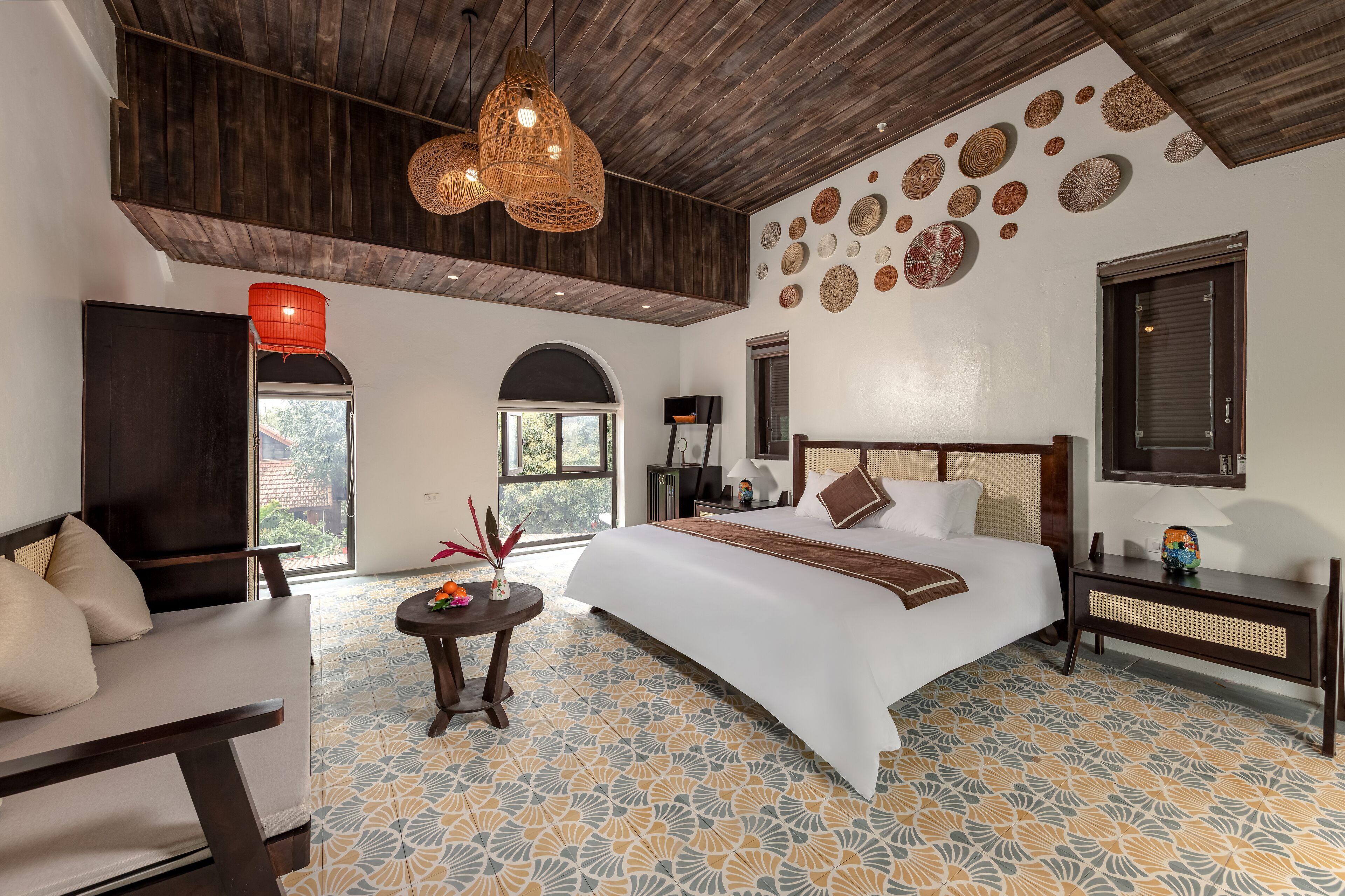 Double room with Balcony | Free minibar items, individually decorated, individually furnished, desk