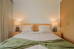 2 chambres, fer et planche à repasser, accès Internet, draps fournis