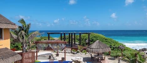 Superior Double Room, Ocean View | Pemandangan dari bilik