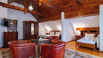 Classic Suite | 1 bedroom, bed sheets