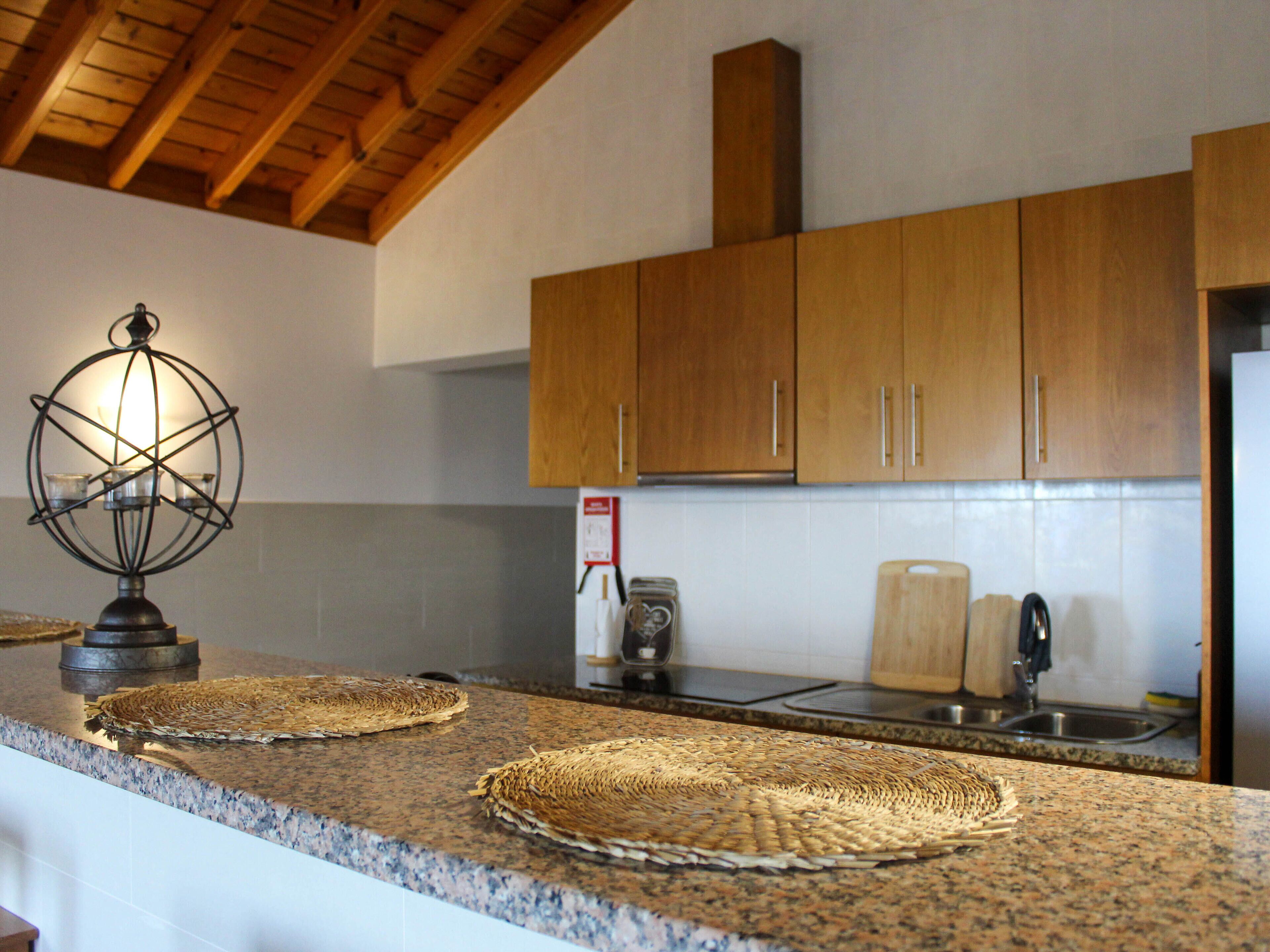 Dụng cụ pha espresso, ấm điện, lò nướng bánh mì 