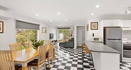 Prez Cote La Plaz - Pet Friendly -1 Min Walk to Beach