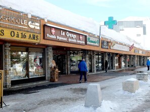Miscellaneous - 10m from resort center, floor -3, balcony, tv, ski locker, 35m², Tignes (Tignes)