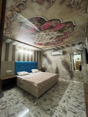 Design Room | Desk, laptop workspace, bed sheets - Tejas Dream House (Amritsar)
