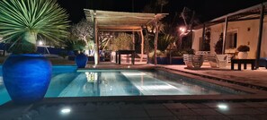 Outdoor pool, a heated pool