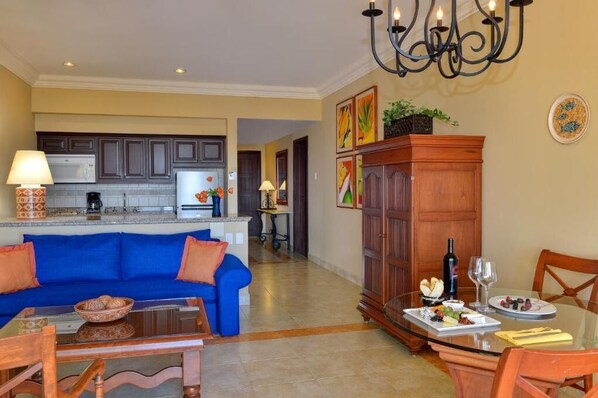 Living area - Oceanfront Suite @ Pueblo Bonito Sunset Beach - Feb 3rd - Feb 10th
 (Cabo San Lucas)