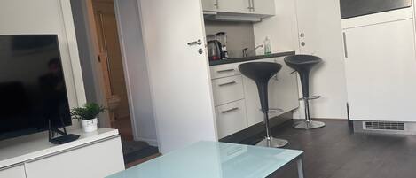 Apartment, 1 Bedroom | Living room