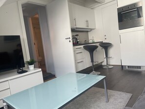 Apartment, 1 Bedroom | Living room