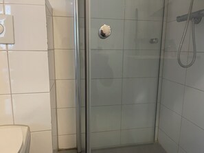 Apartment, 1 Bedroom | Bathroom