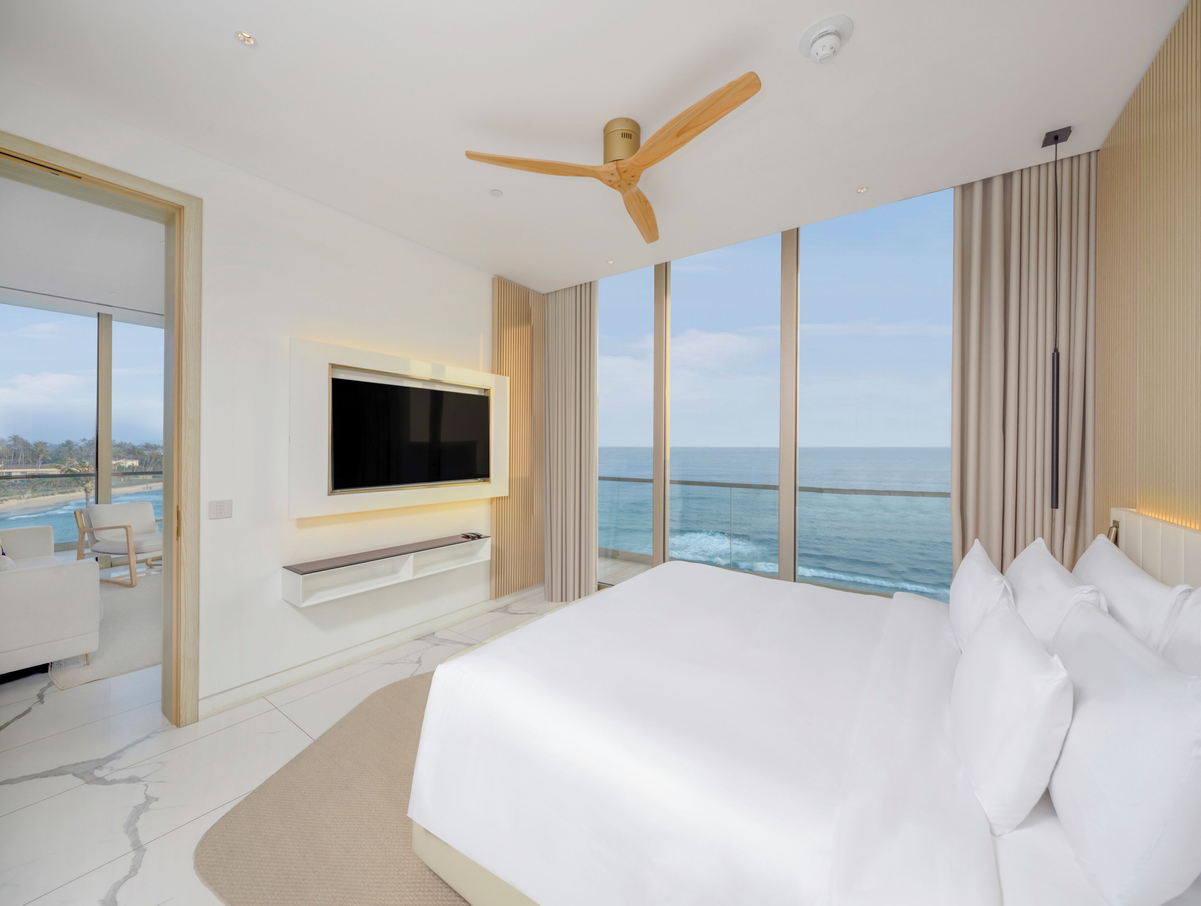 Suite, 1 Bedroom (Panoramic Ocean View) | Minibar, in-room safe, individually furnished, desk