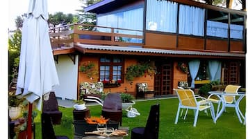 Comfort Suite | Outdoor dining