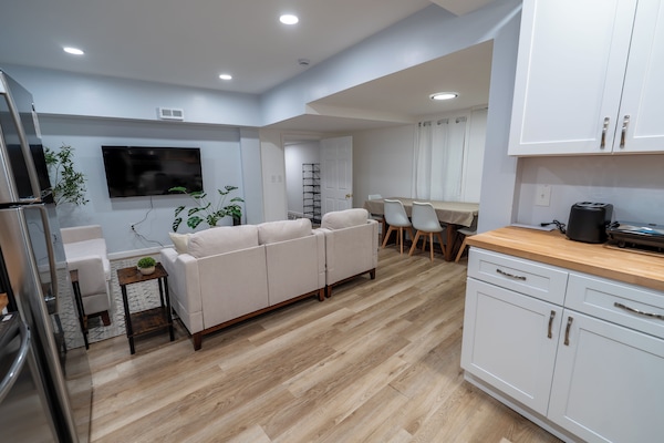 Smart-TV, Bücher, Musikbibliothek