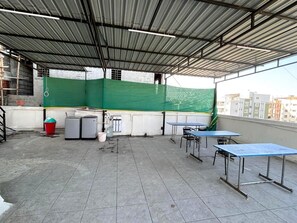Outdoor dining - Entire Luxurious 2bhk in Hinjewadi (Marunji)