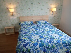 2 chambres, fer et planche à repasser, Wi-Fi, literie fournie