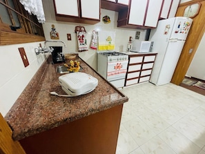 Apartament bàsic | Cuina privada | Microones