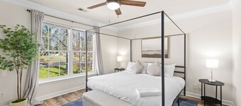 Charlotte Game Haven: Pool Table, Games & Fun Near the Action