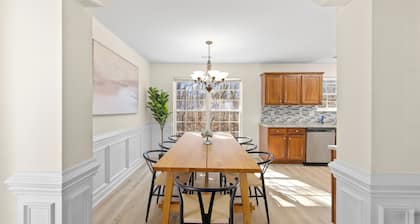 Charlotte Game Haven: Pool Table, Games & Fun Near the Action