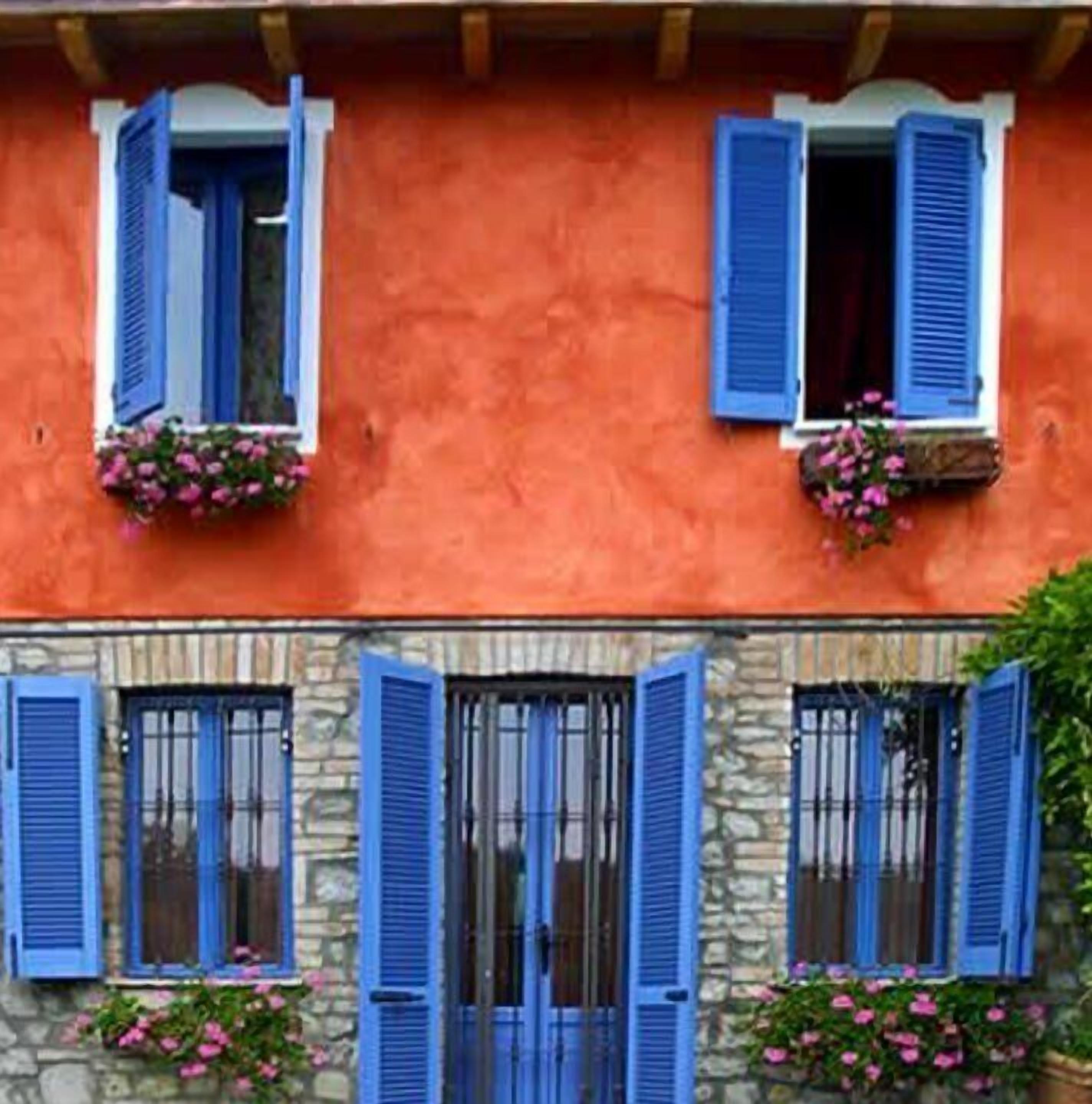 Mặt tiền nơi lưu trú