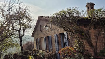 Fachada de la propiedad