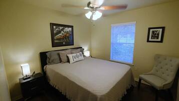 3 chambres, bureau, fer et planche à repasser, Wi-Fi gratuit