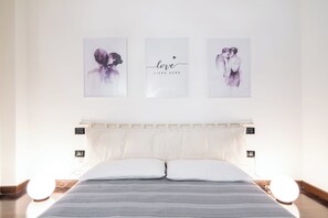 1 bedroom, iron/ironing board, WiFi, bed sheets - V13 Riviera Apartment (Padova)