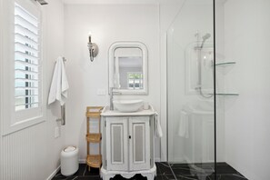 Dusche, Haartrockner