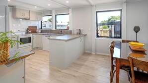 Fridge, microwave, dishwasher, toaster - Spacious Family Getaway - Whangamata Holiday Home (Whangamata)