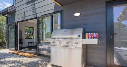 Spacious Family Getaway - Whangamata Holiday Home