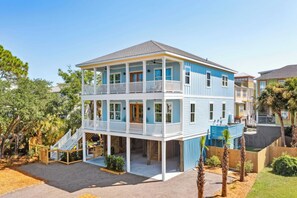 House (5 Bedrooms) | Interior - Windward House by Avantstay Walk to Beach + Restaurants Saltwater Pool (Folly Beach)