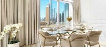 2BR Dubai Mall Access, 2 Pools, Burj Khalifa View

