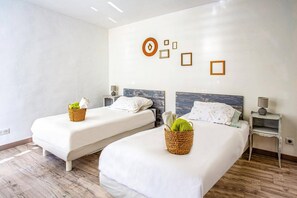 2 habitaciones, tabla de planchar con plancha y wifi gratis 