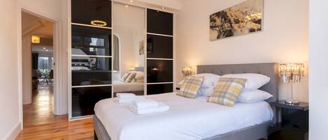 2 Schlafzimmer, Bügeleisen/Bügelbrett, kostenloses WLAN, Bettwäsche