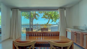 Minibar, in-room safe, desk, laptop workspace