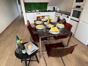 บ้านพัก | ร้านอาหาร