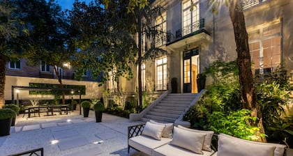 HIGHSTAY - Luxury Serviced Villa - Poincaré