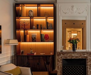 Luxury Villa, Garden View | Living area