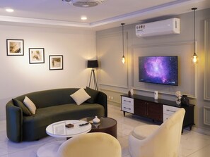TV - FIOR Residence  1-BHK Apt in Rawalpindi (Rawalpindi)