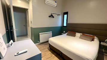 1 bedroom, WiFi, bed sheets, wheelchair access