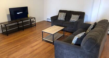 Entire 3,000 sf loft floor, sleeps 10, direct NYC train 5-minute walk
