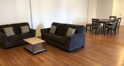 Entire 3,000 sf loft floor, sleeps 10, direct NYC train 5-minute walk