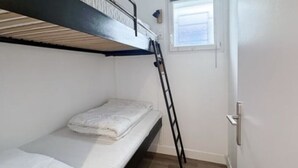 2 soverom, reiseseng for barn og wi-fi (inkludert)