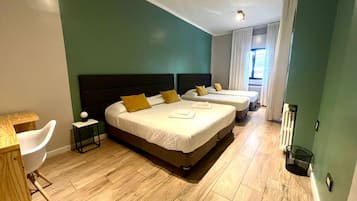 1 bedroom, desk, WiFi, bed sheets