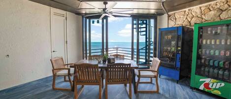 تناول الطعام