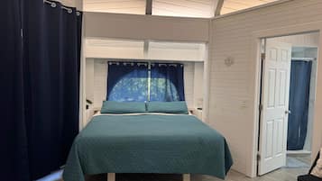 1 habitación, wifi y ropa de cama