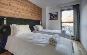 3 bedrooms, free WiFi, bed sheets