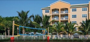 Exterior - 1-bdrm beachside condo- beautiful Cape Canaveral w/ pools, lazy river, and beach (Cape Canaveral)