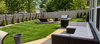 6 bedrooms! Pool Table, Gaming Area, Firepit & More